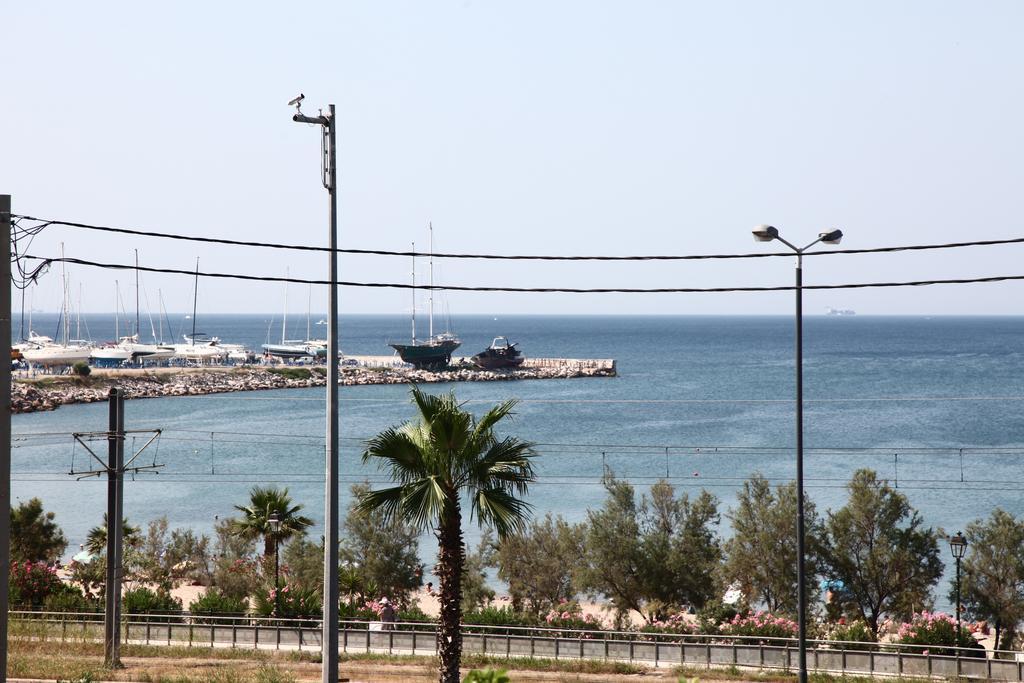 Unique Flat With Sea View At Edem Beach - A Seafront Property By Athenian Homes Exteriör bild
